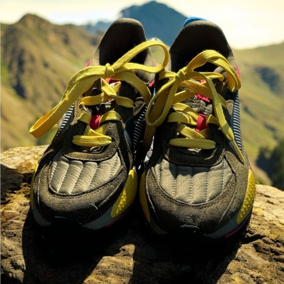 Puma Boys Shoes. RS-X Low Deep Lichen Green. Size 2. - Picture 1 of 8